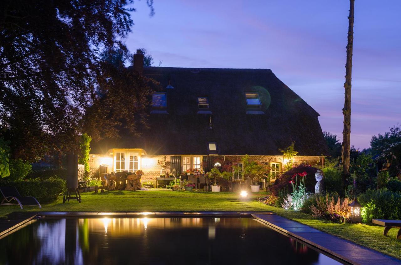 Rumah Indo Garden Wilp Zewnętrze zdjęcie